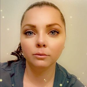 Meet your Posher, Cassie